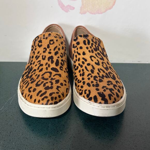Sofft Somers III Brown Leather Leopard Print Slip On Sneaker Comfort Loafer  9M - Picture 1 of 6